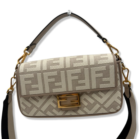 Pre-Owned Fendi Canvas Vitello King FF Embroidered Baguette - FEN1032