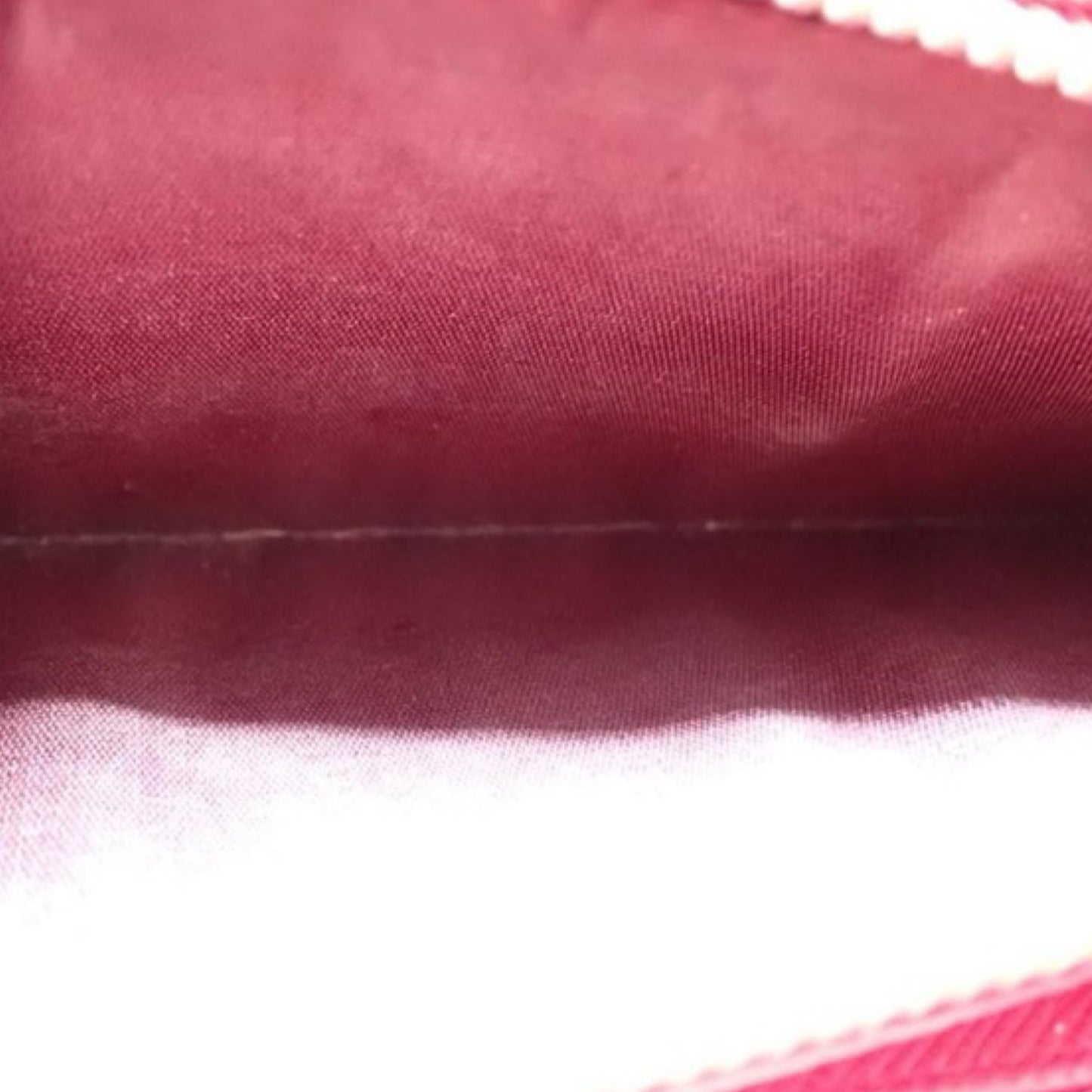 Pre-Owned Prada Saffiano Leather Pink Bow L-Shaped Wallet - P1018