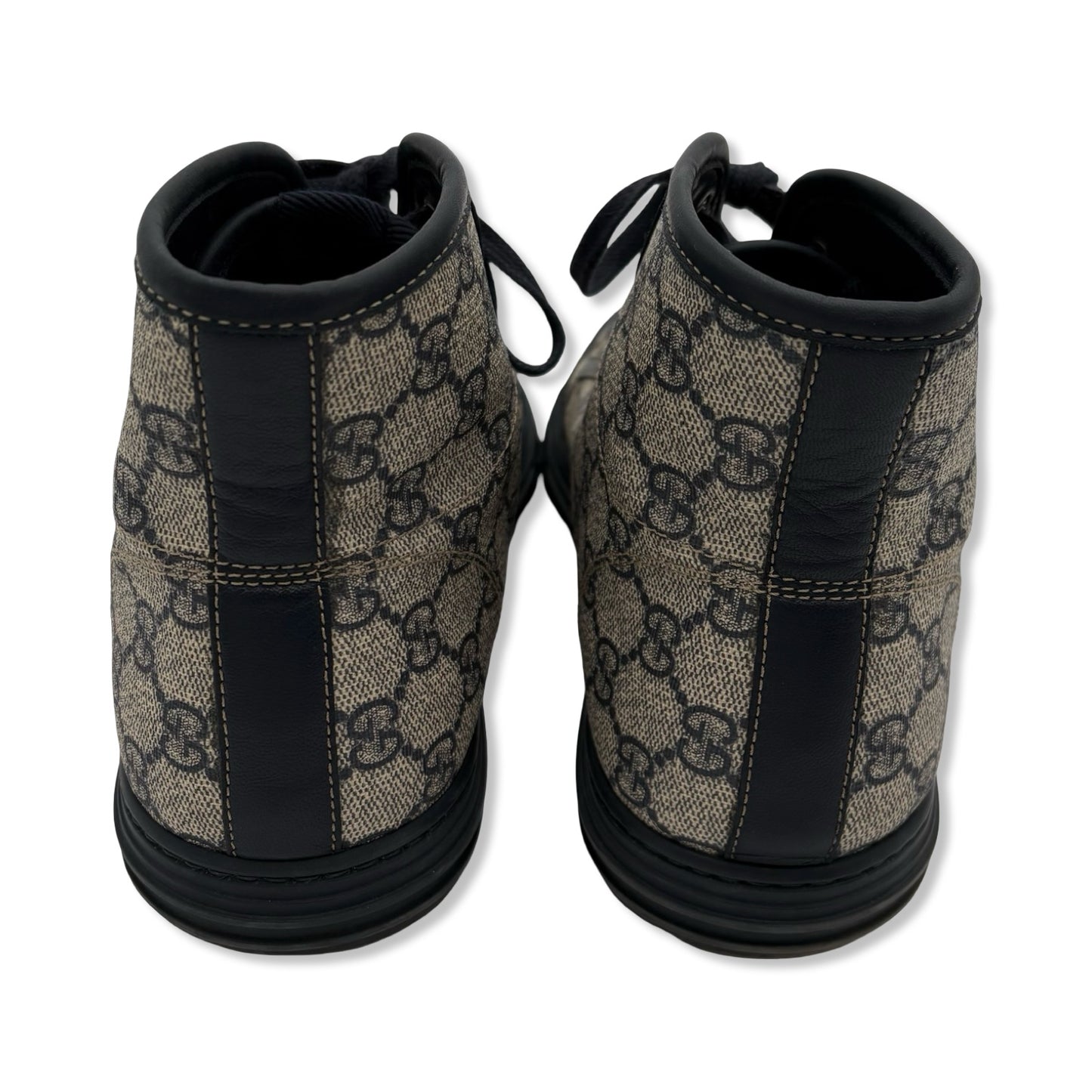 Pre-Owned Gucci GG Supreme Canvas with Leather Trim - Men's 8.5 - G1180