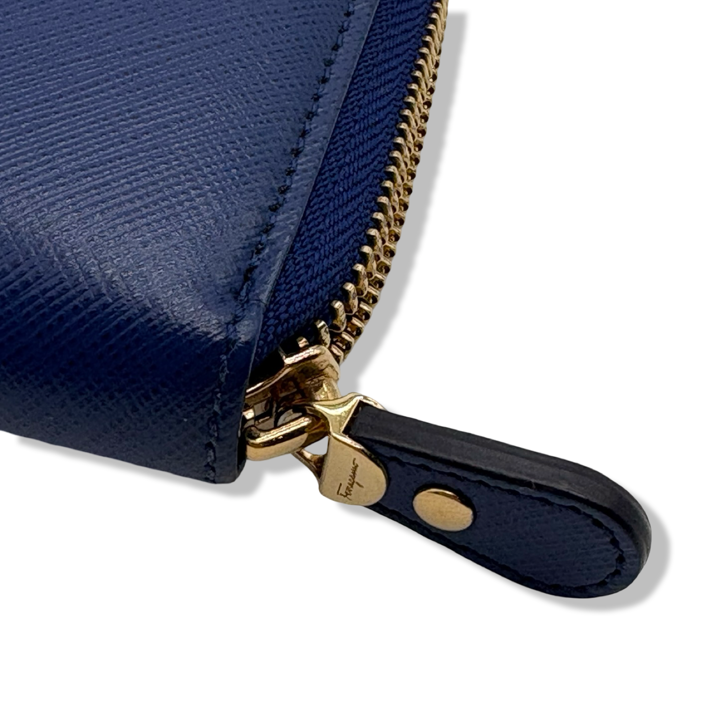 Pre-Owned Salvatore Ferragamo Leather Blue Wallet - FER1006