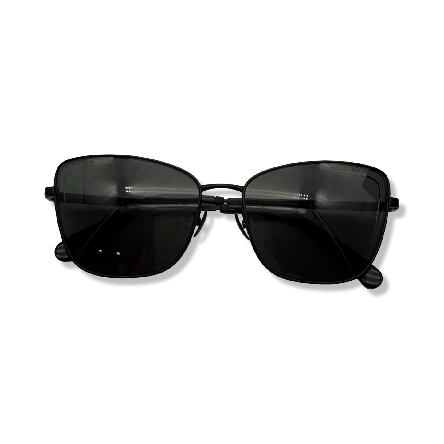 Pre-Owned Chanel Sunglasses - CH1061