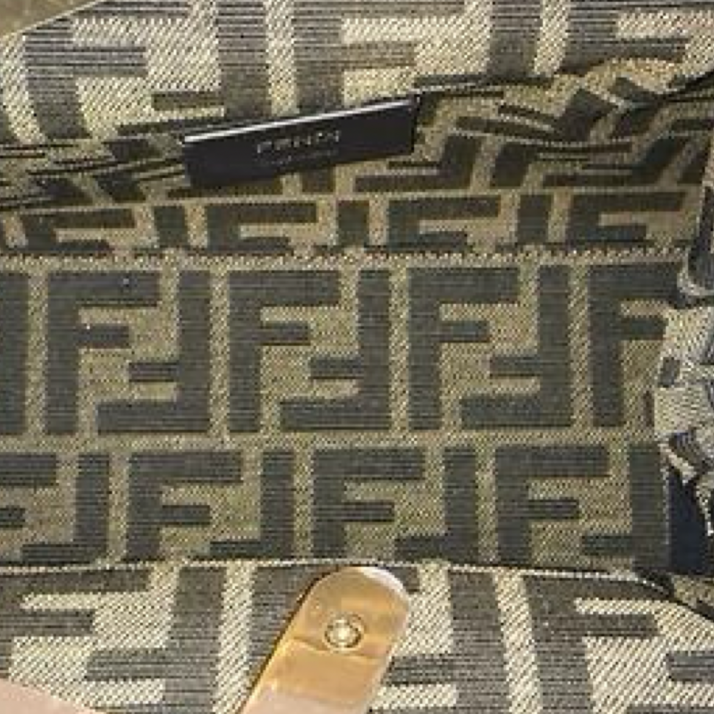 Pre-Owned Fendi Leather First Small Shoulder Bag - FEN1035
