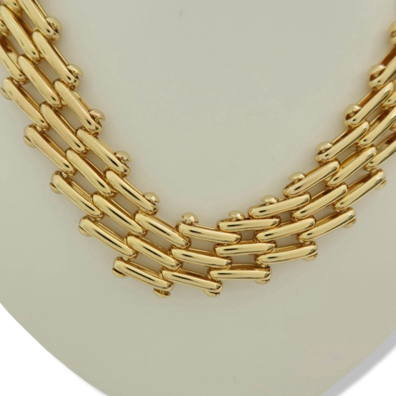 Pre-Owned Christian Dior Gold Plated Necklace - DIO1071