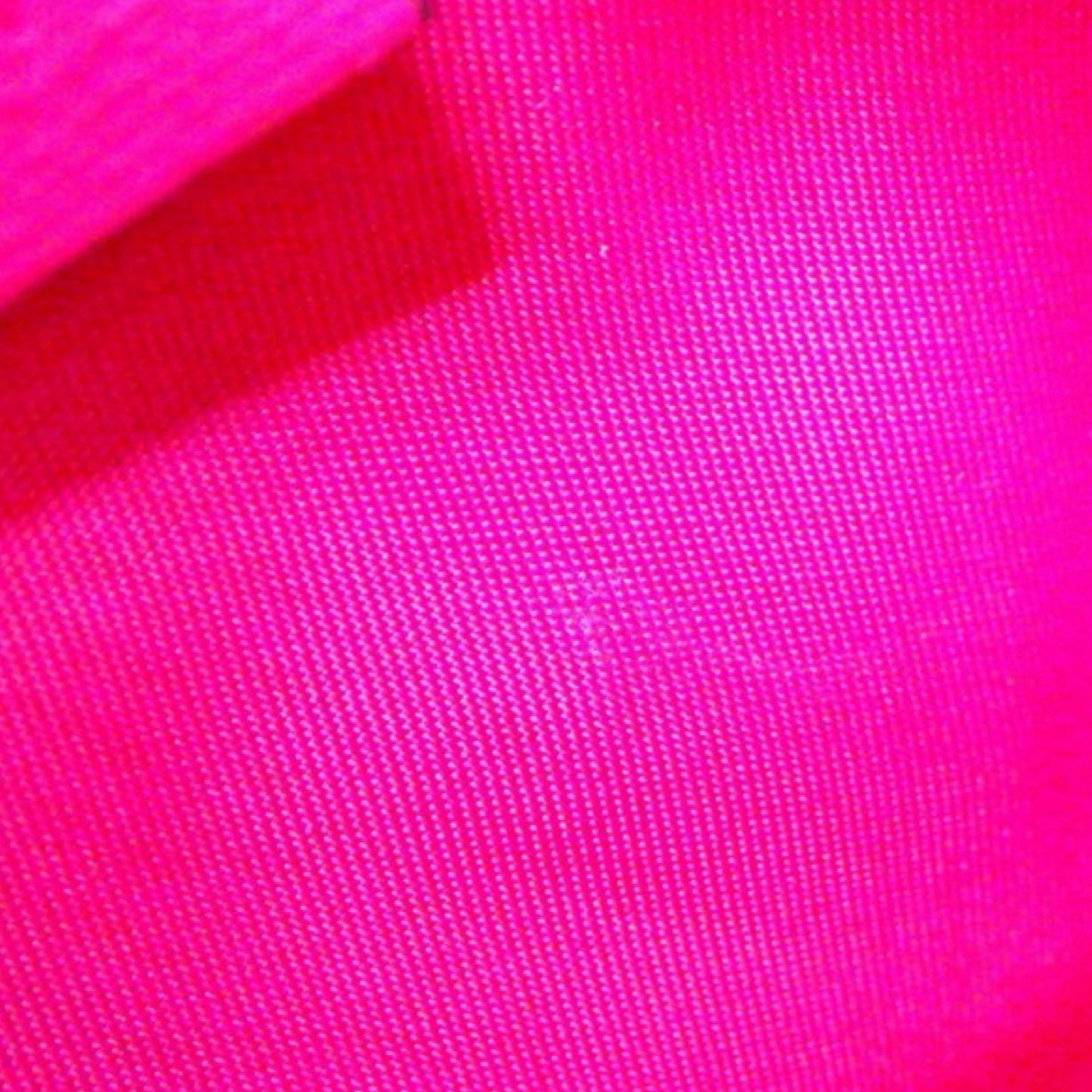 Pre-Owned Gucci GG Supreme Canvas Belt Bag with Pink Details - G1118