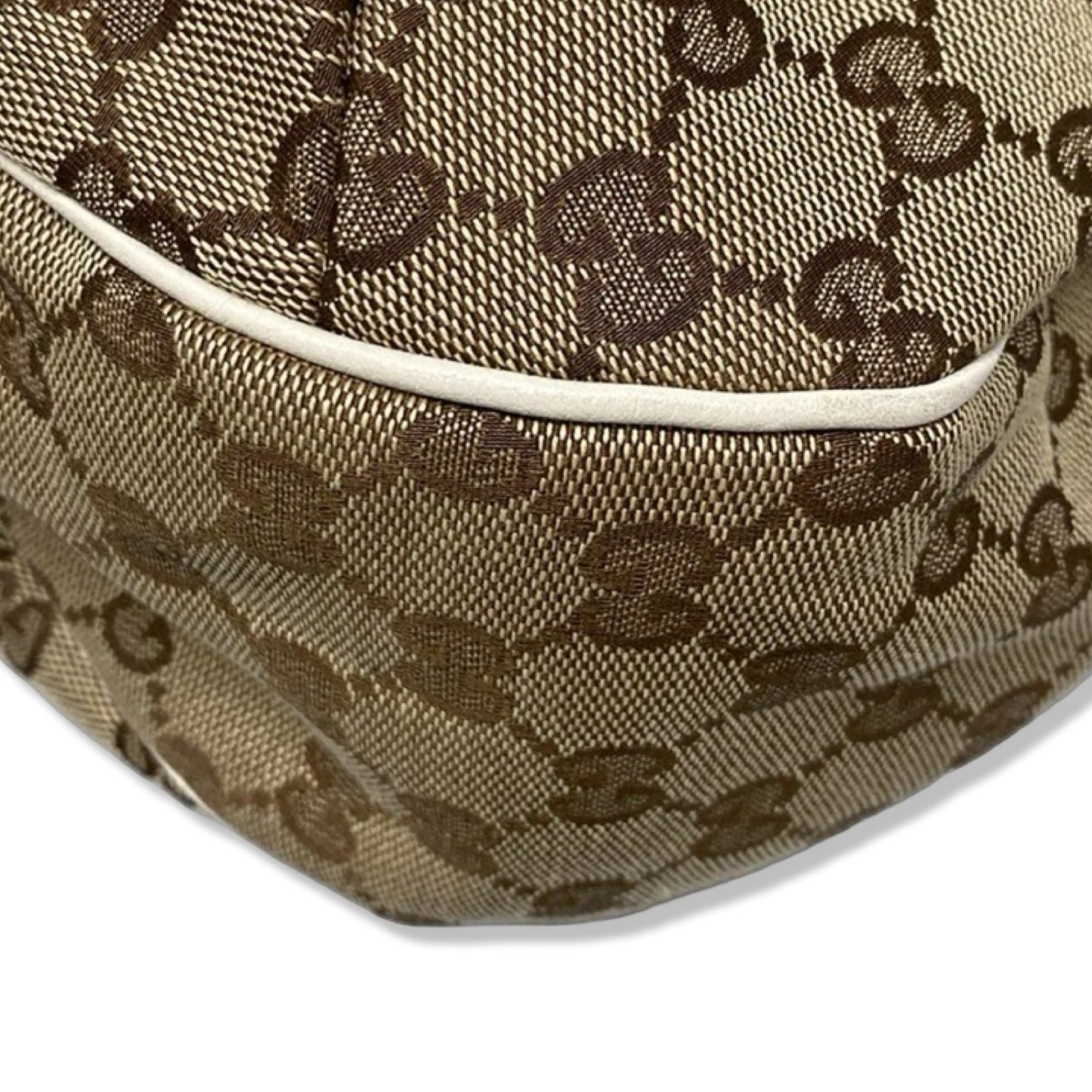Pre-Owned Gucci Canvas Shoulder Bag - G1082
