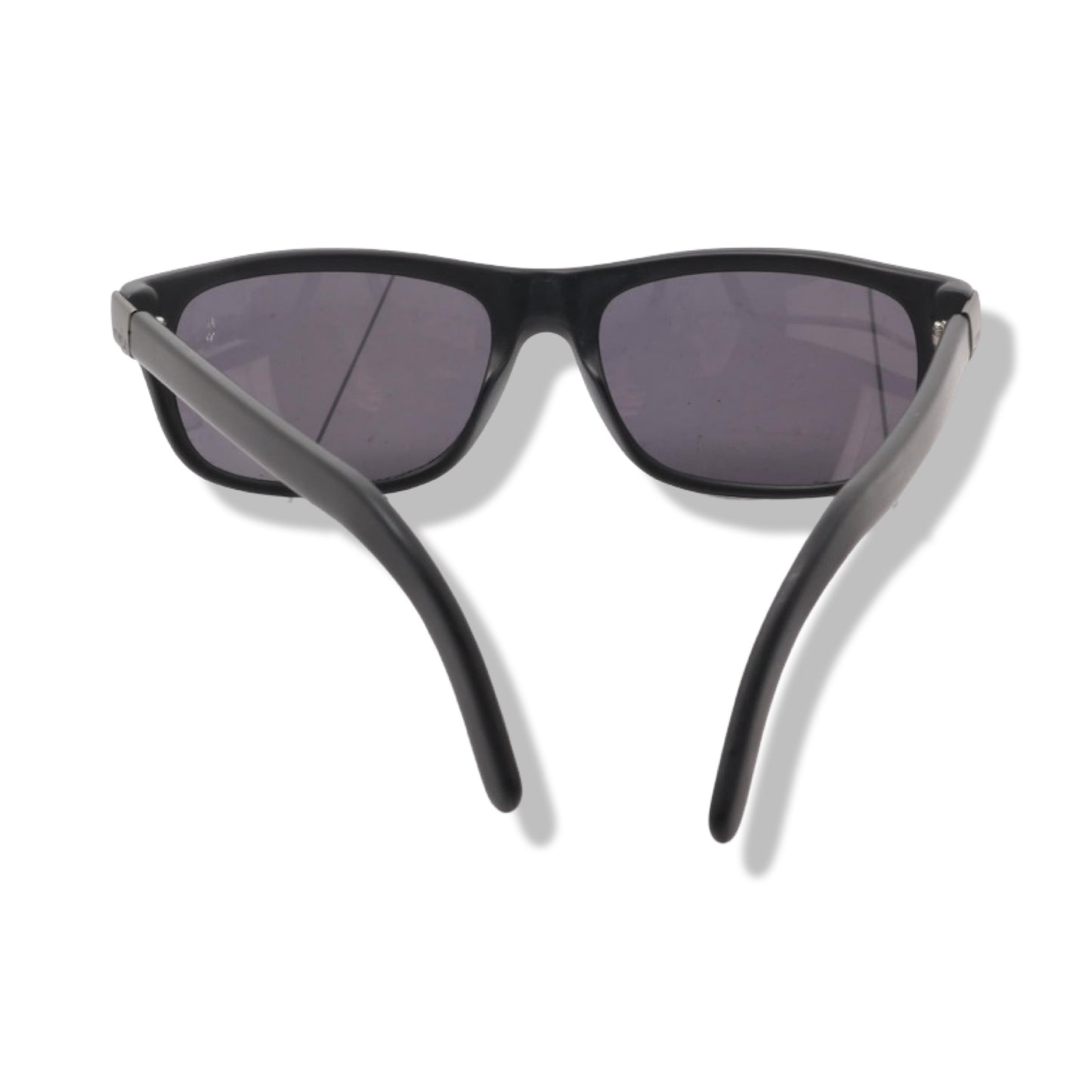 Pre-Owned Fendi Full Rim Wellington Black Sunglasses - FEN1008