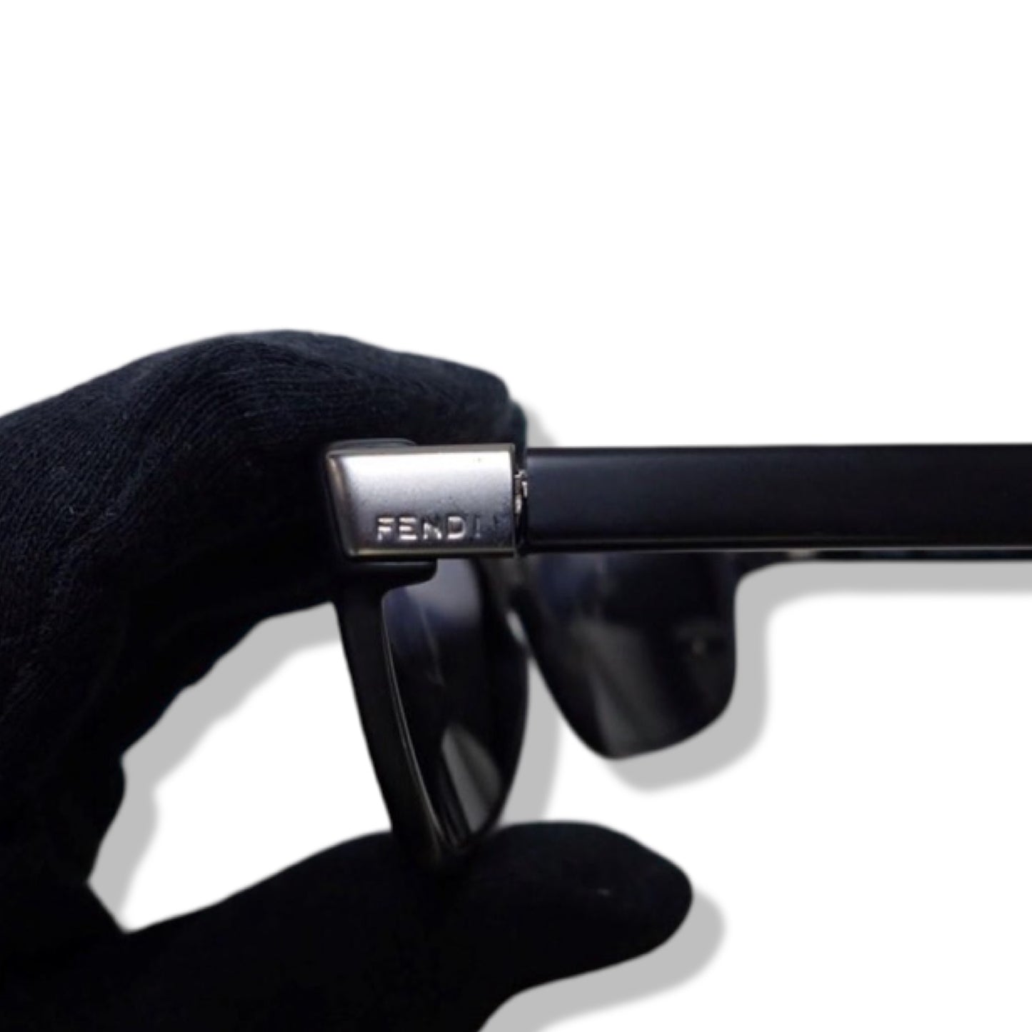 Pre-Owned Fendi Full Rim Wellington Black Sunglasses - FEN1008