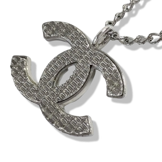Pre-Owned Chanel Coco Mark Necklace - CH1033