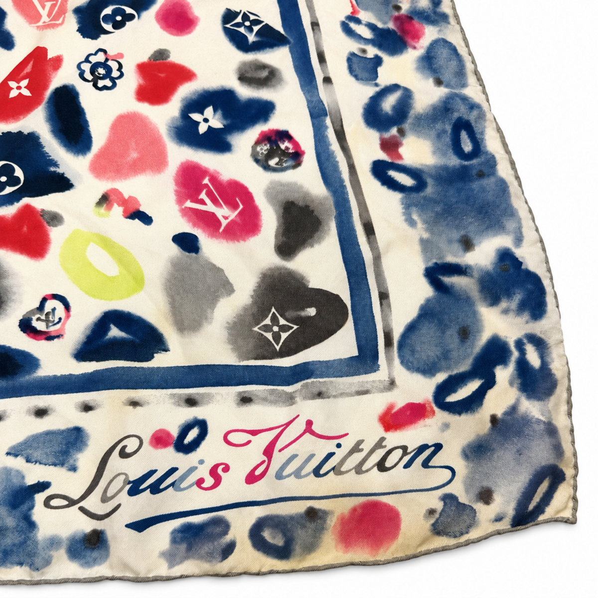 Pre-Owned Louis Vuitton Square 70 Silk Scarf - LV2135
