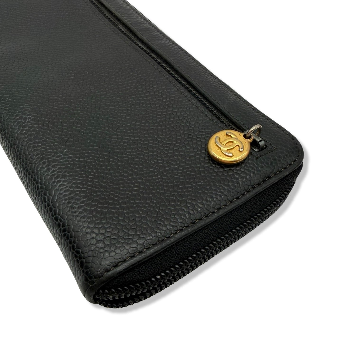 Pre-Owned Chanel Caviar Leather CoCo Mark Wallet - CH1062