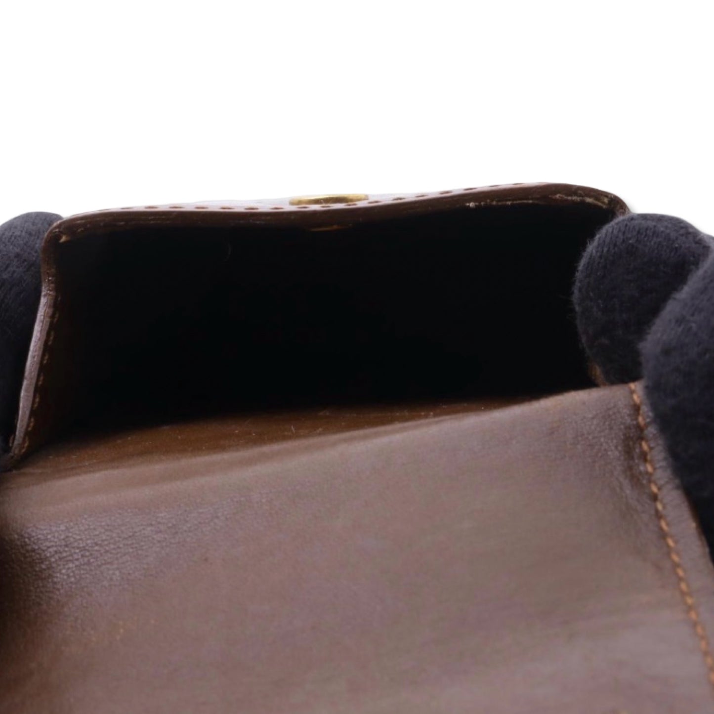Pre-Owned Louis Vuitton Vernis Leather Mini Pouch - LV1935