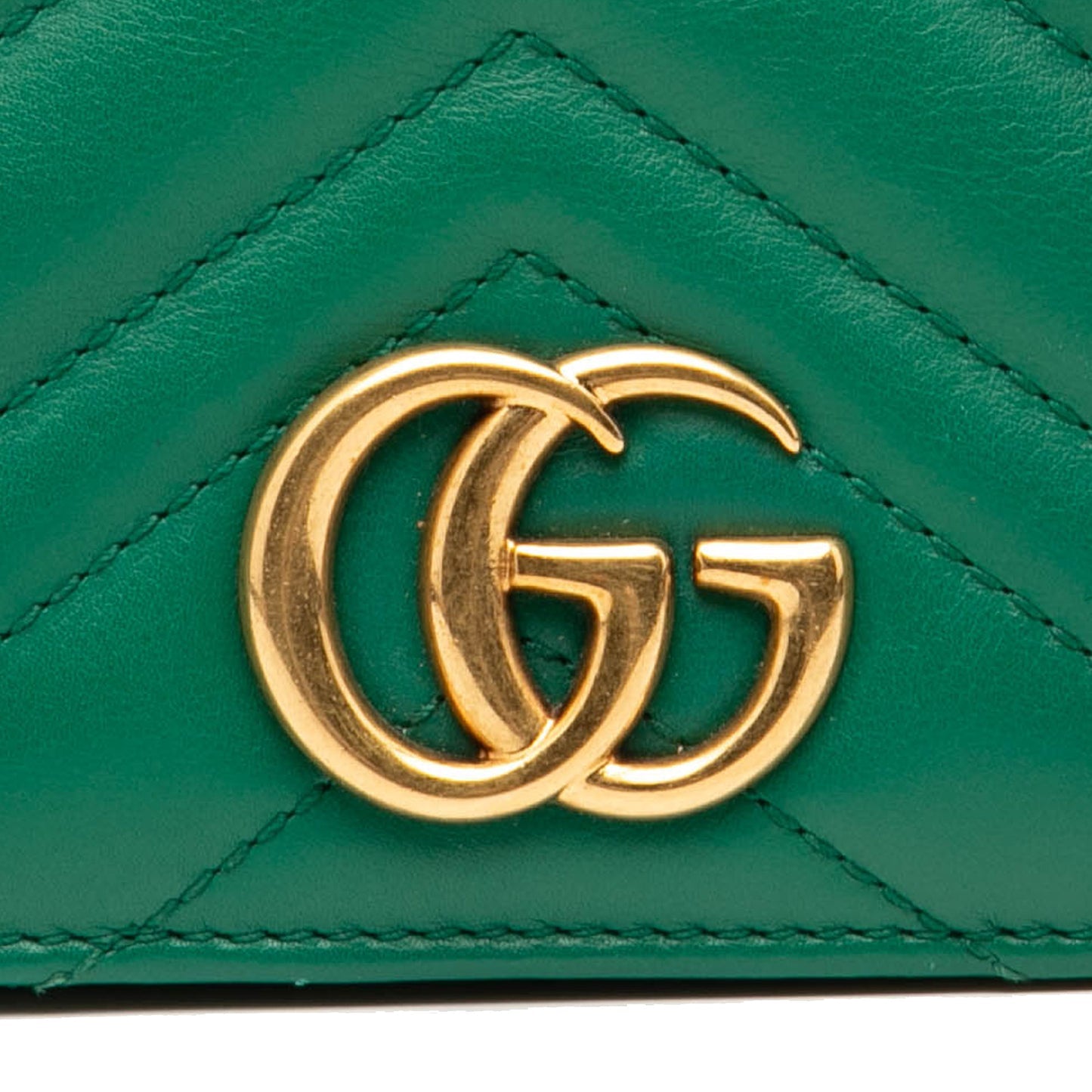 Pre-Owned Gucci Matelasse Leather Mini Marmont Wallet on Chain - G1100