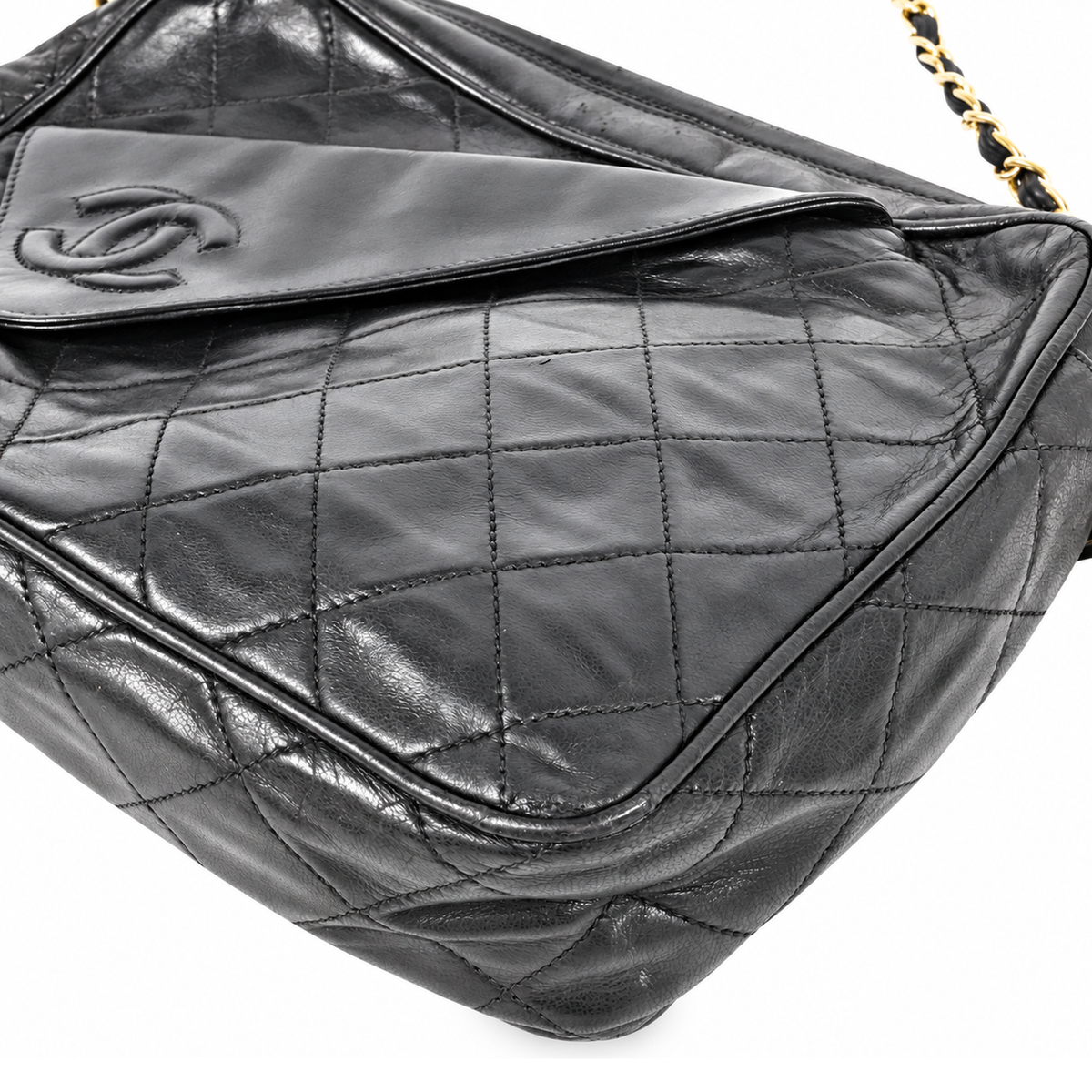 Pre-Owned Vintage Chanel Black Matelasse Chain Shoulder Bag - CH1066