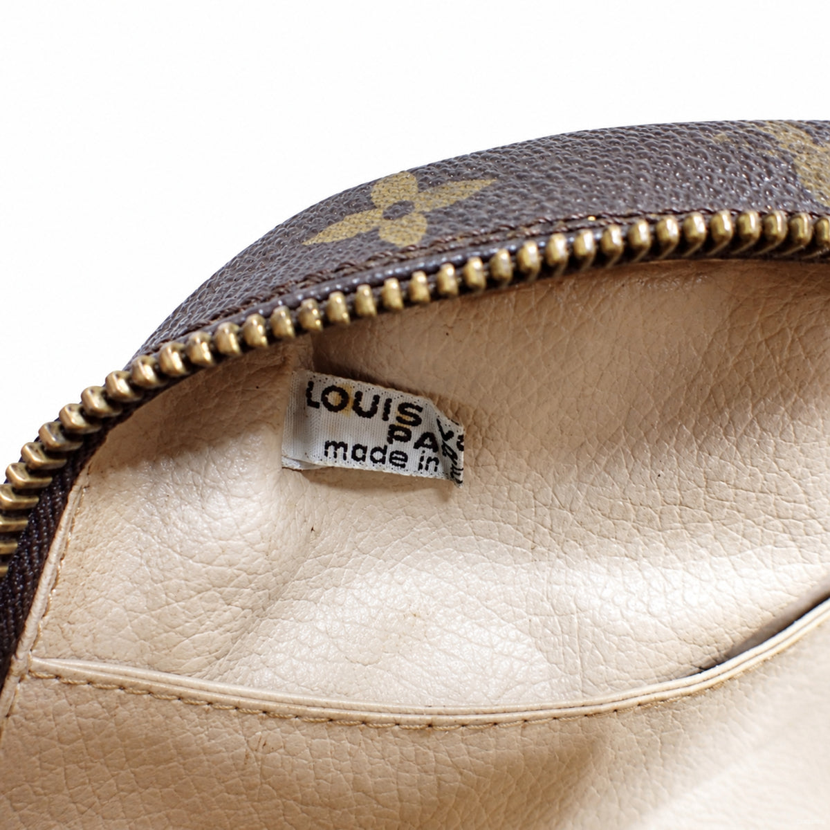 Pre-Owned Louis Vuitton Monogram Trousse Toilette 23 - LV2130