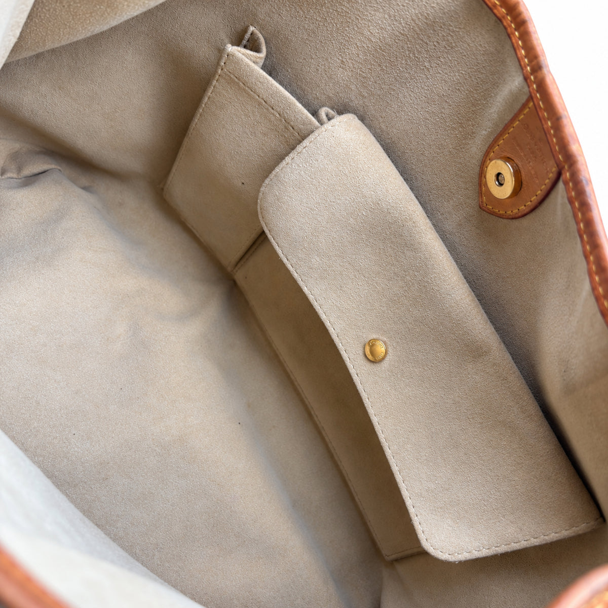 Pre-Owned Louis Vuitton Monogram Canvas Galliera PM Shoulder Bag - LV2145