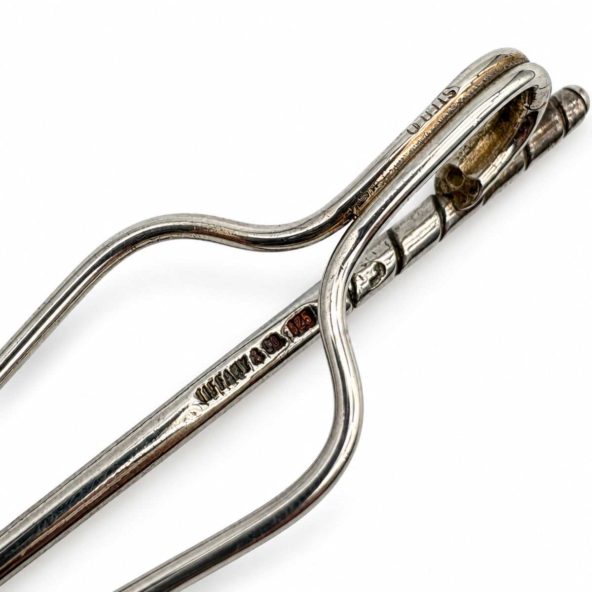 Pre-Owned Tiffany & Co. Sterling Silver Golf Club Tie Pin with Pearl - TIF1081