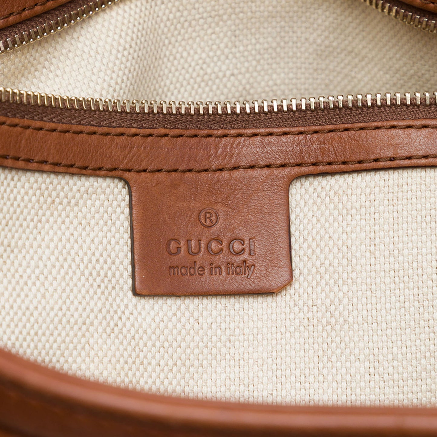 Pre-Owned Gucci Calfskin Leather Shoulder Bag - G1207